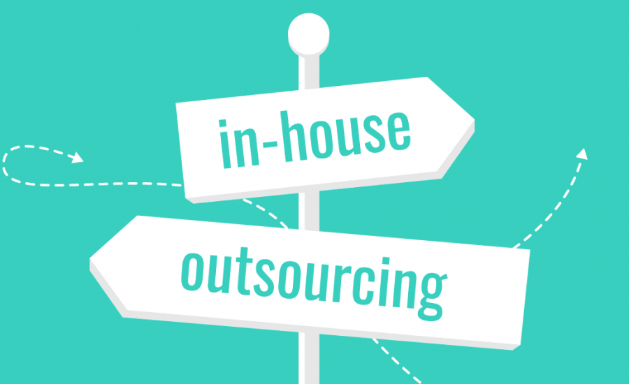 In-House vs Outsourcing Software Development